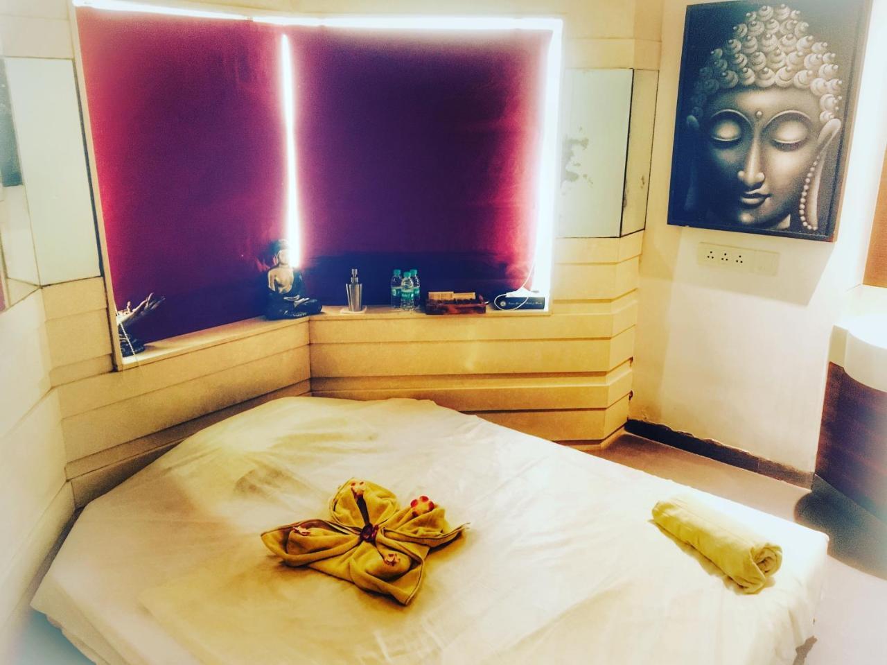 Ramee Guestline Hotel Juhu Bombay Eksteriør billede